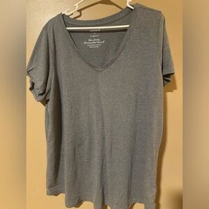 Torrid size 3 Signature Everyday V-Neck Jersey Tee Classic Fit Tee